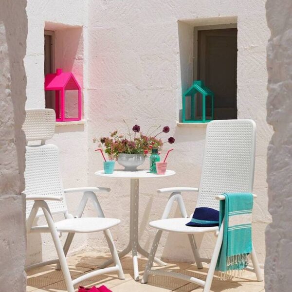 CONJUNTO JARDÍN NARDI SILLÓN DARSENA + MESA STEP